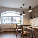 Terasa Πανσιόν Mikulov