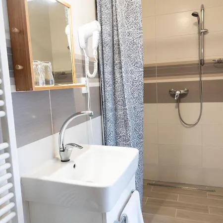 Terasa Maison d'hôtes 3*