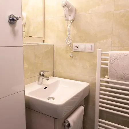 Terasa בית הארחה מיקולוב